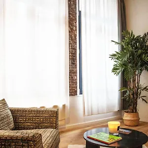 Gigi Home's Antwerp